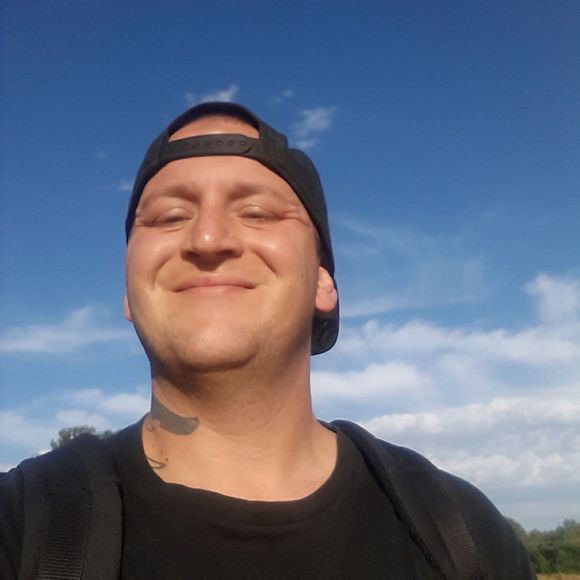 Meet your Posher, Bradley - Picture 1 of 1